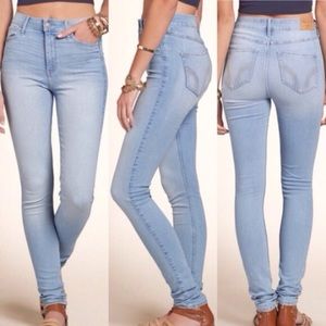 Hollister High Waisted Light Wash Jeans